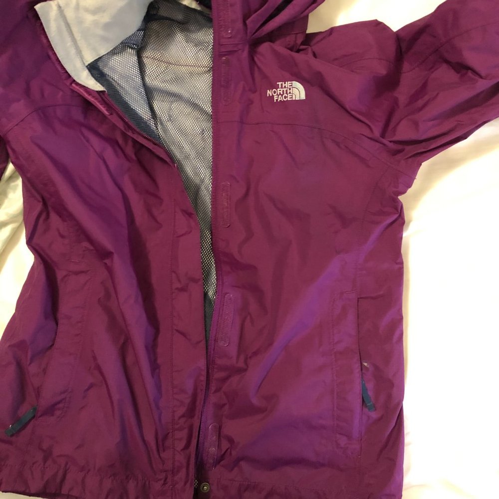 The North Face Rain Jacket Girls size Large (14/16) EUC - Picture 12 of 14